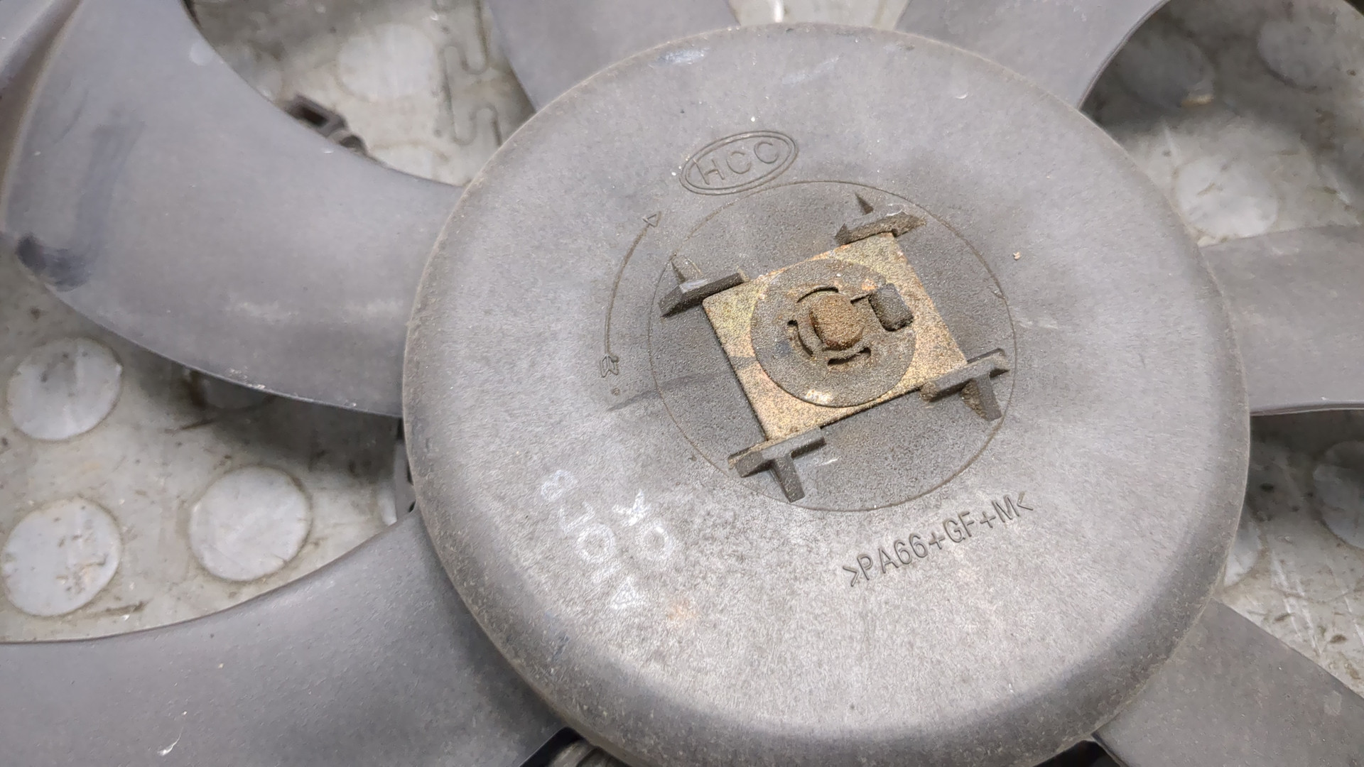 Вентилятор радиатора