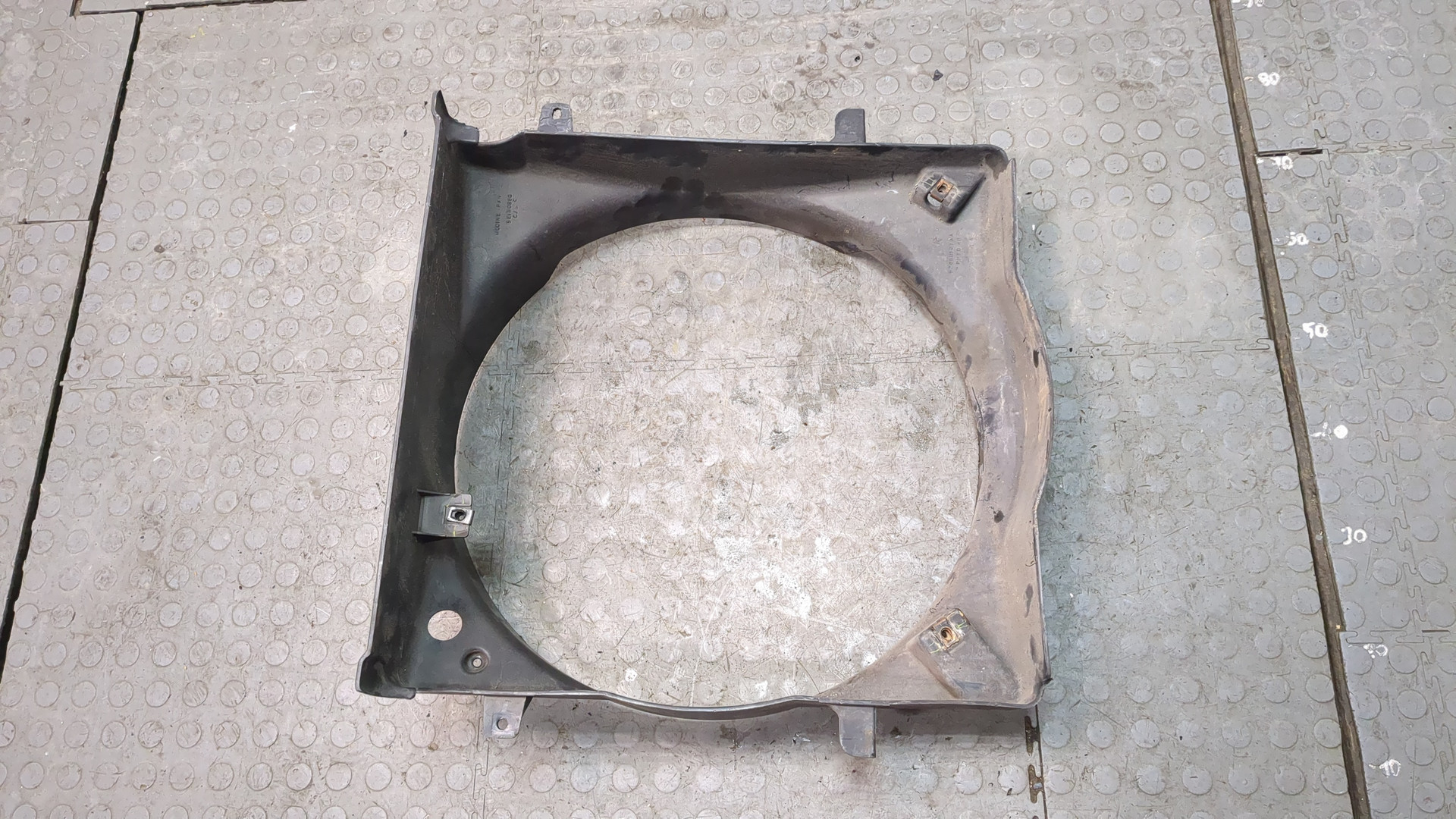 Диффузор вентилятора