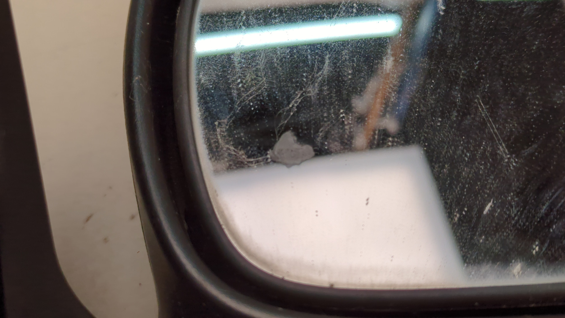 Зеркало правое электрическое