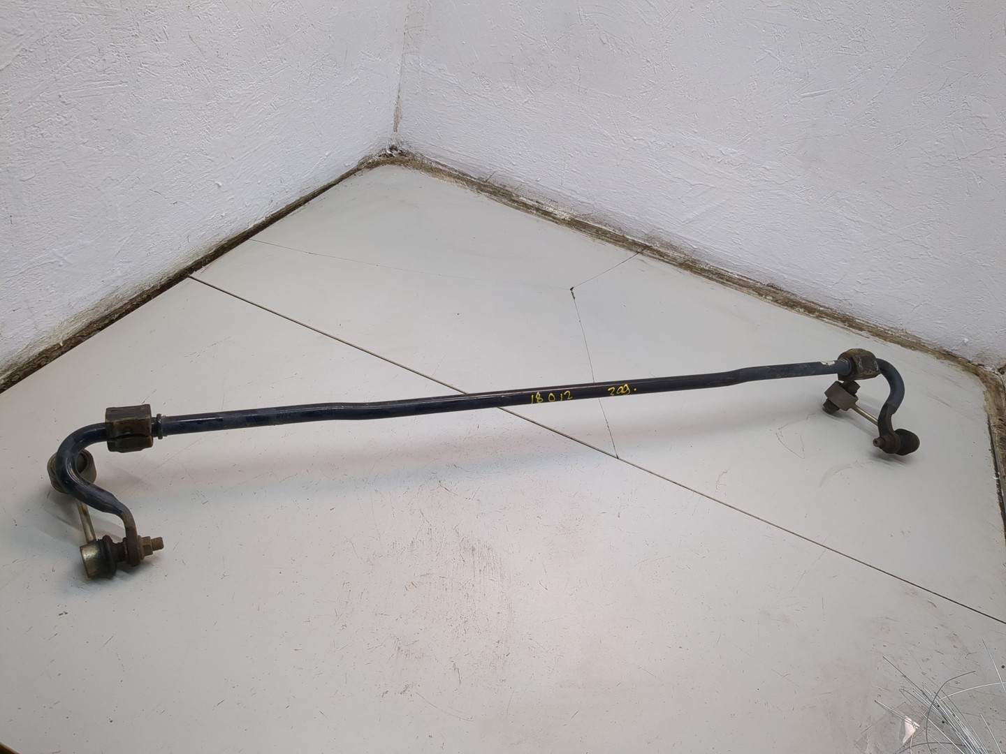 Стабилизатор задний