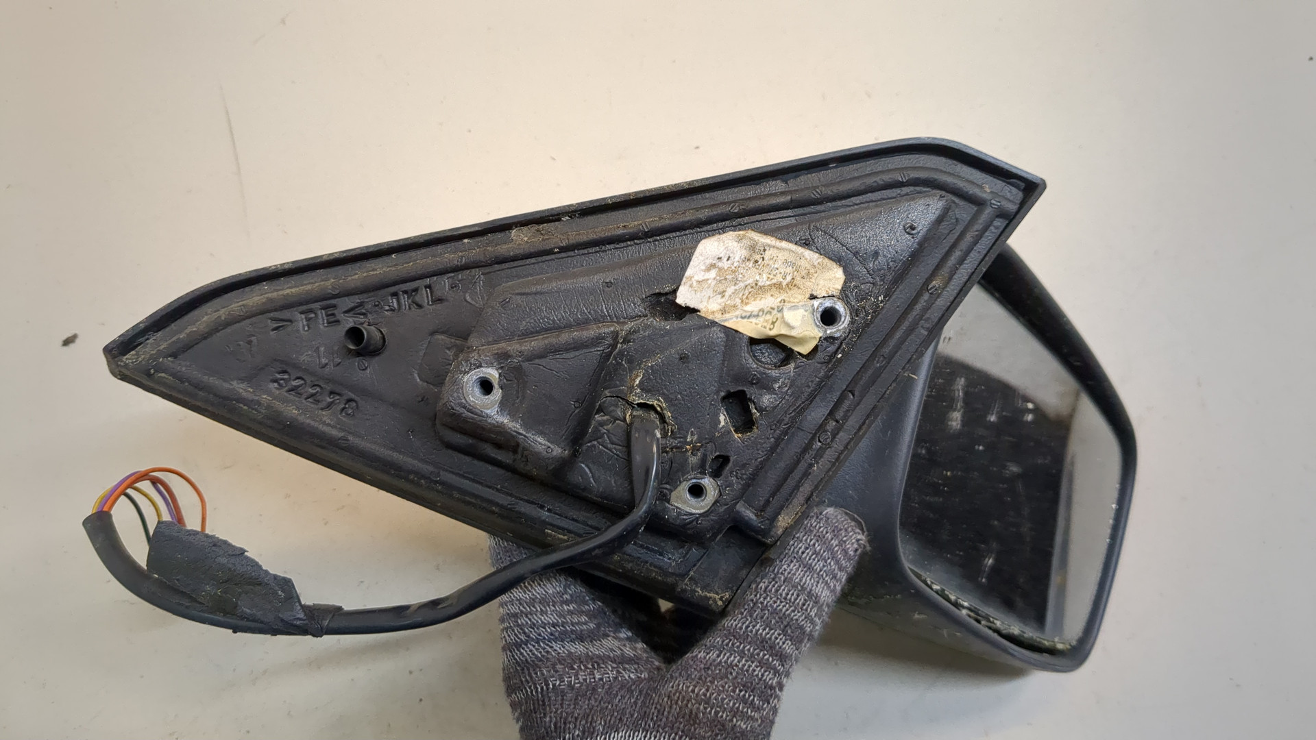 Зеркало правое электрическое