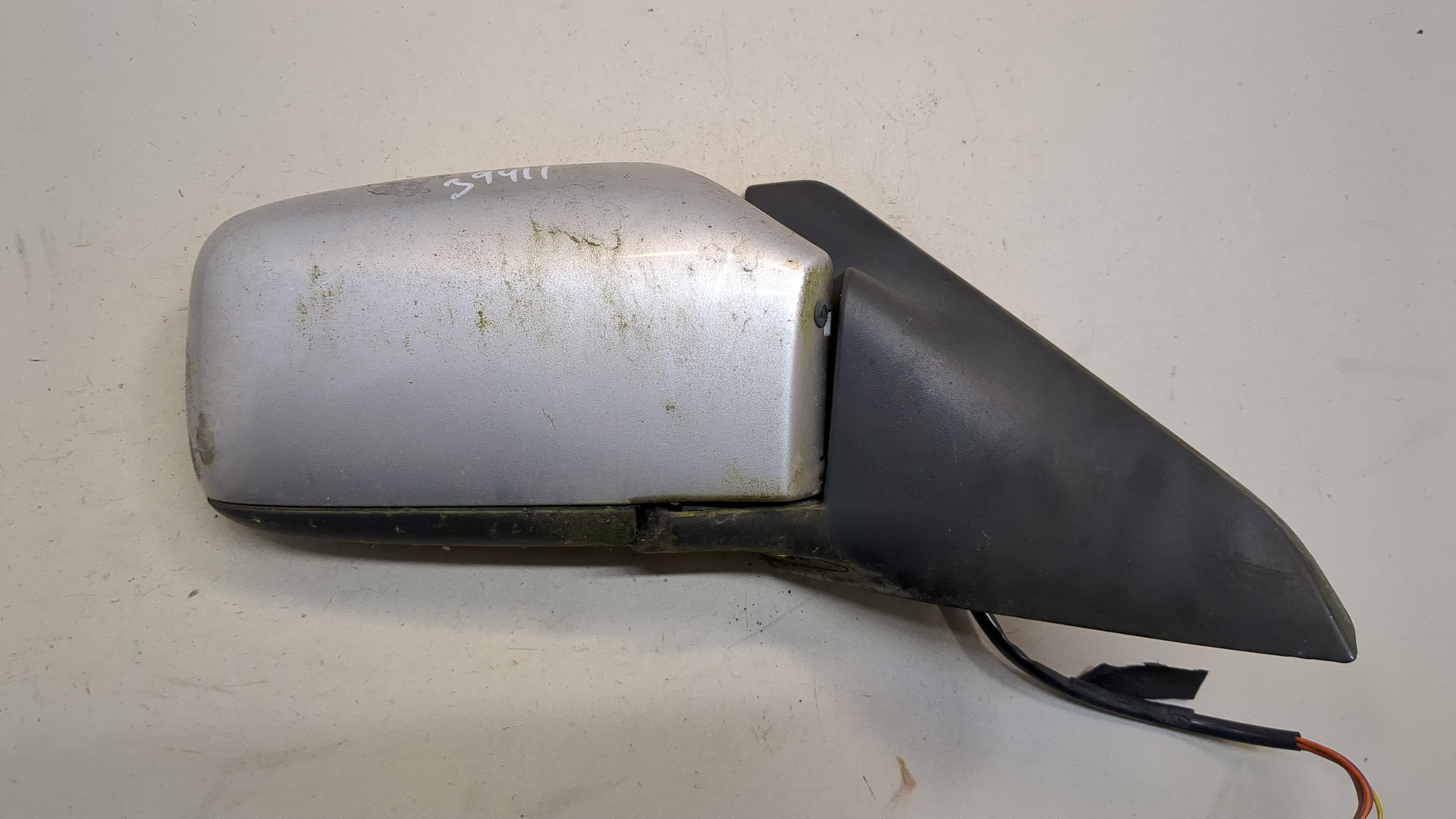 Зеркало правое электрическое