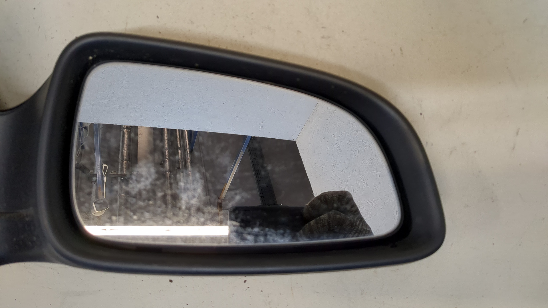 Зеркало правое электрическое