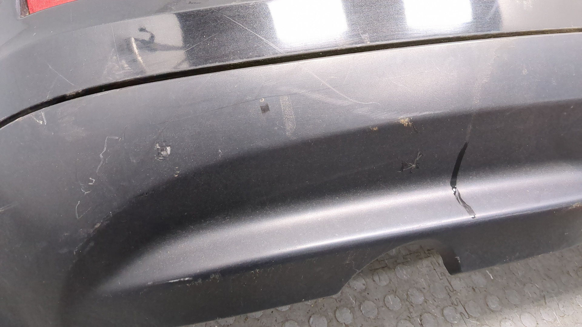 Бампер задний