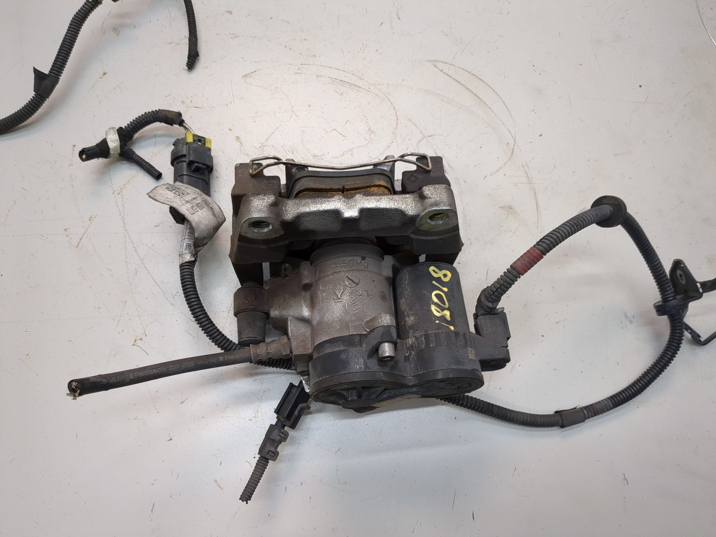 Суппорт задний правый