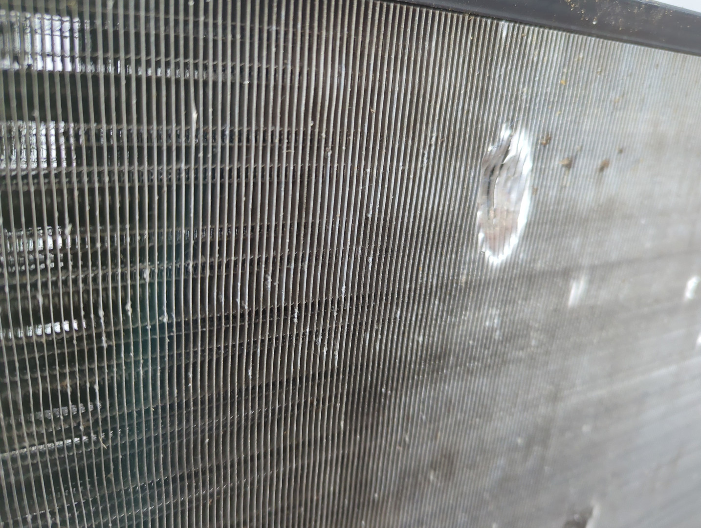 Радиатор охлаждения двигателя основной