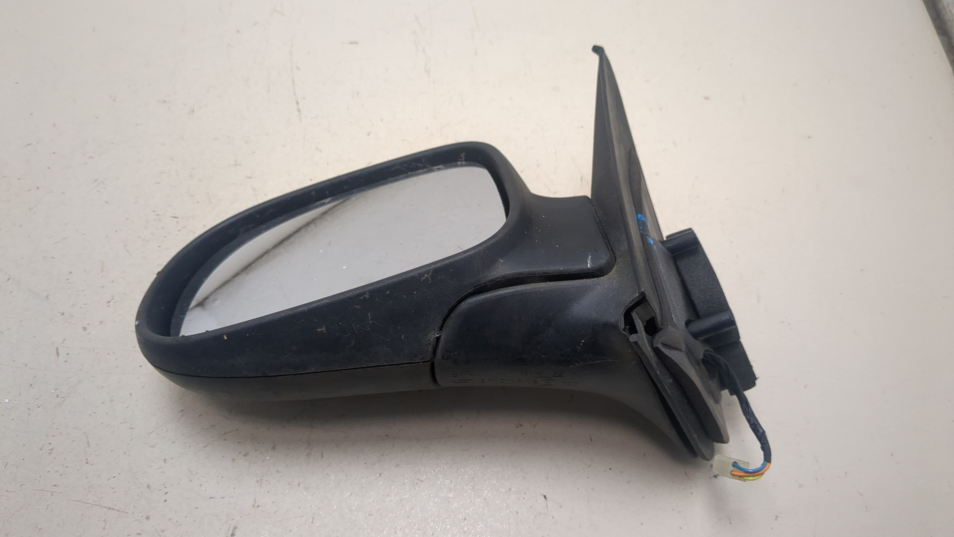 Зеркало левое электрическое