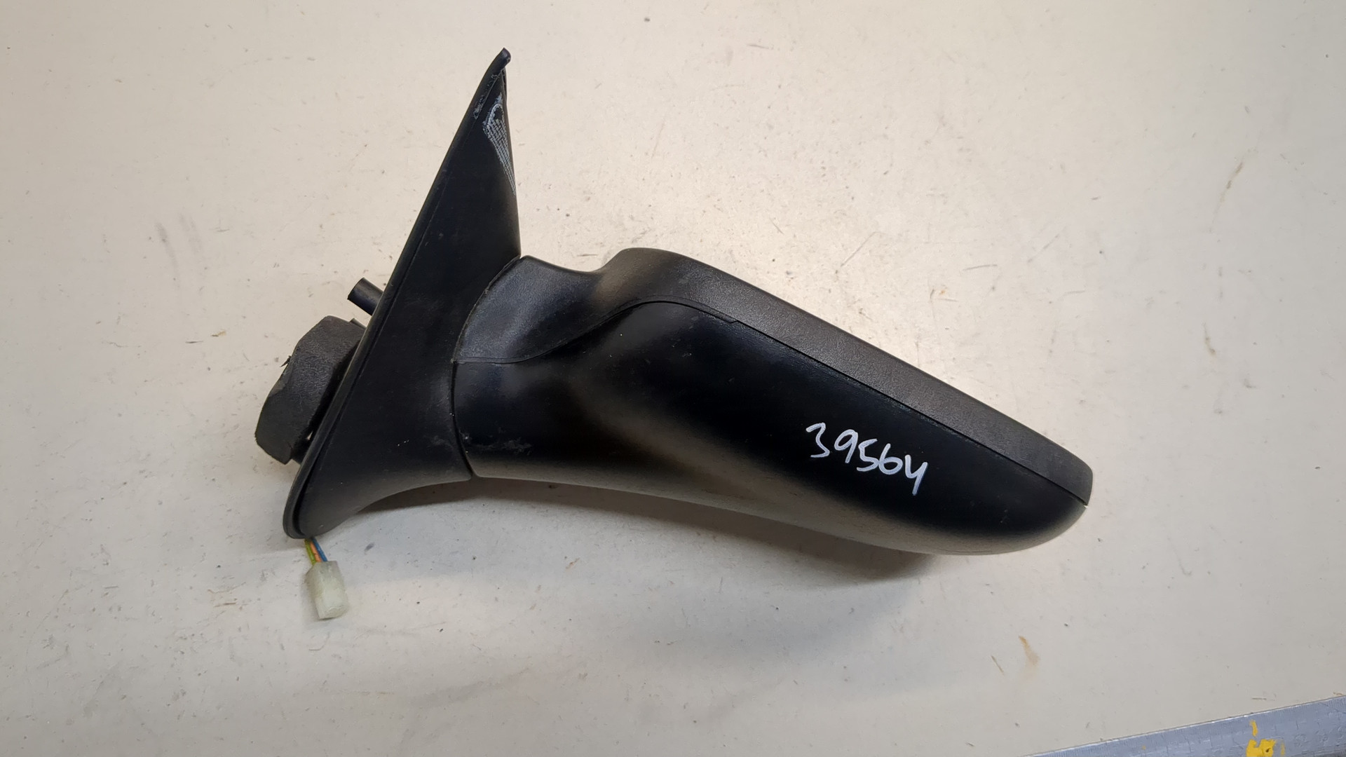 Зеркало левое электрическое