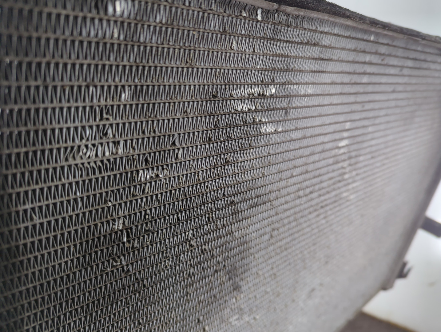 Радиатор охлаждения двигателя основной