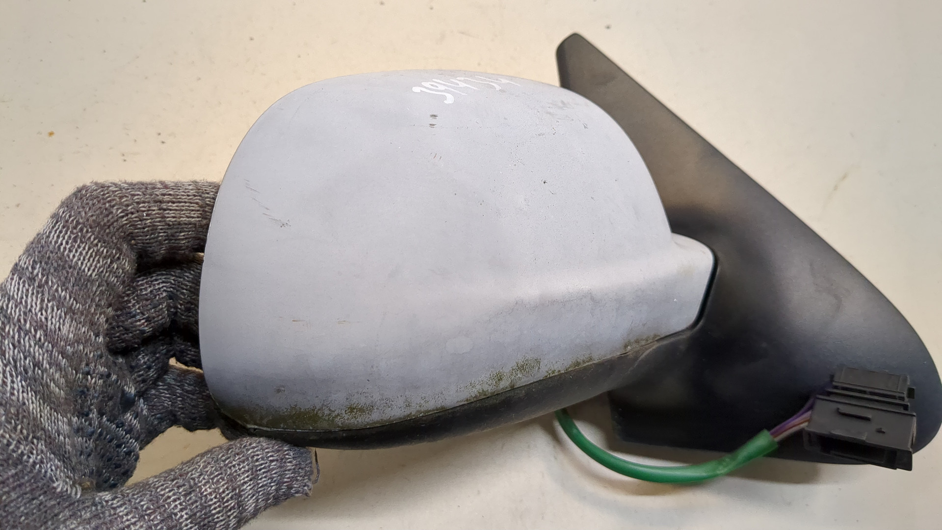 Зеркало правое электрическое