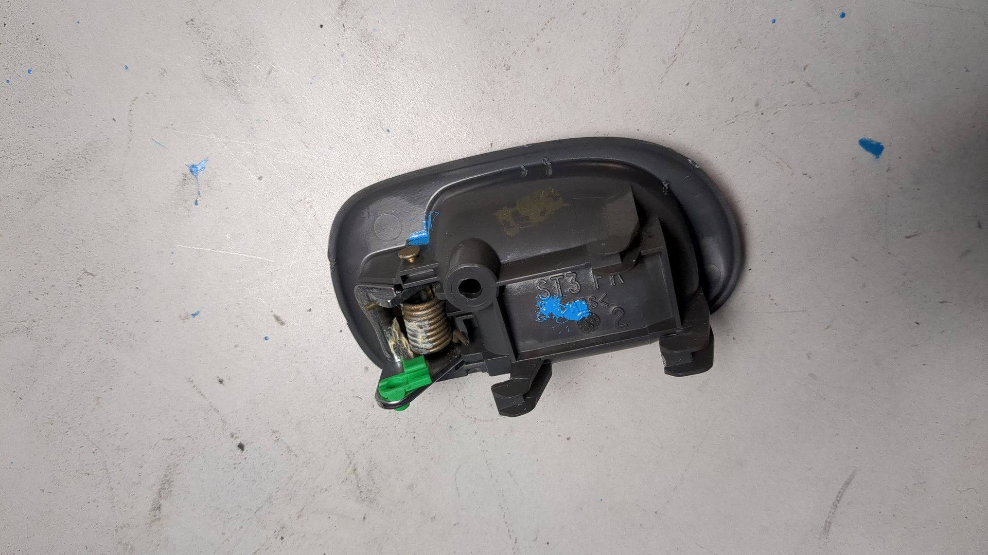 Ручка двери передней внутренняя правая