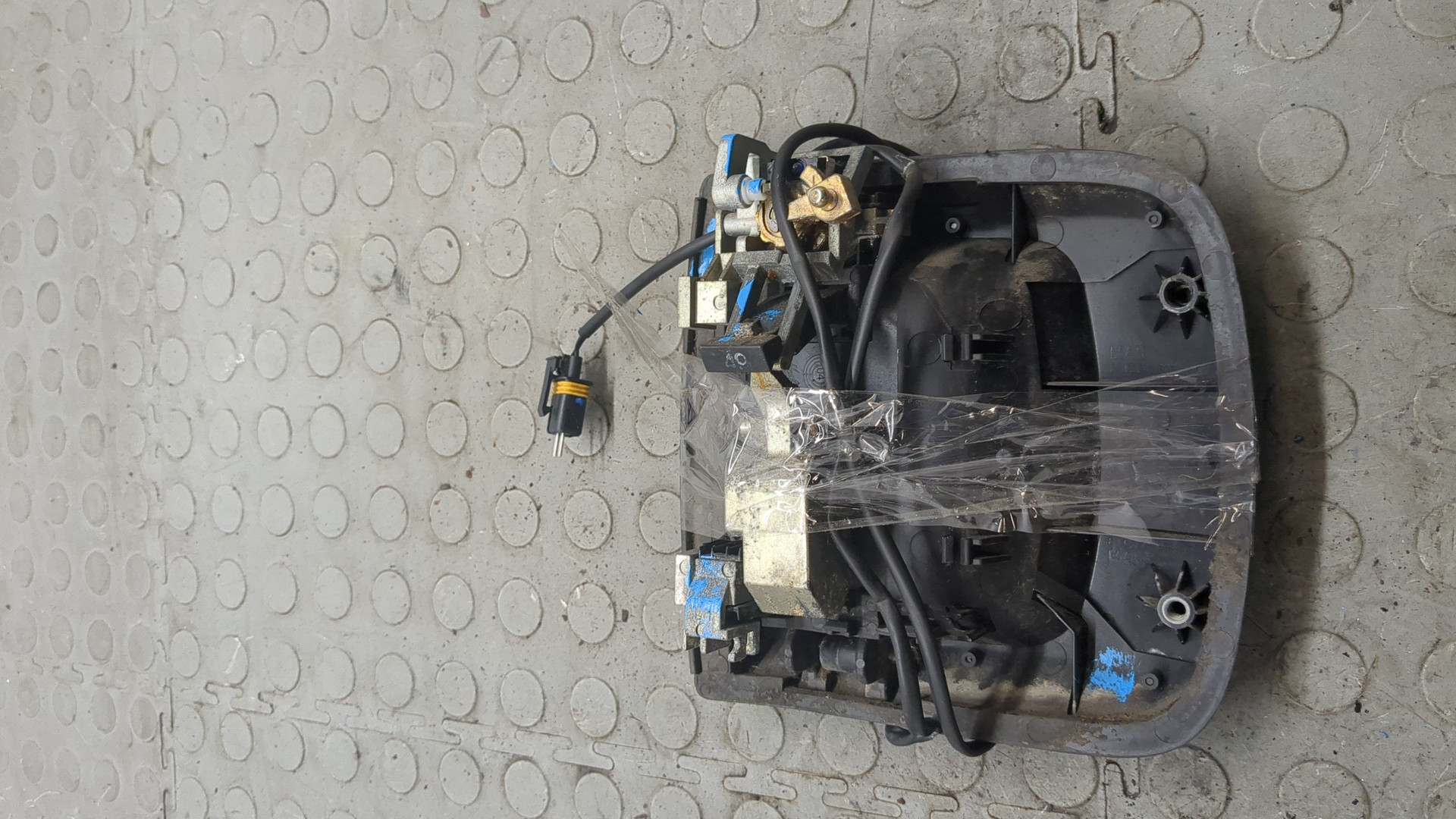 Ручка двери наружная