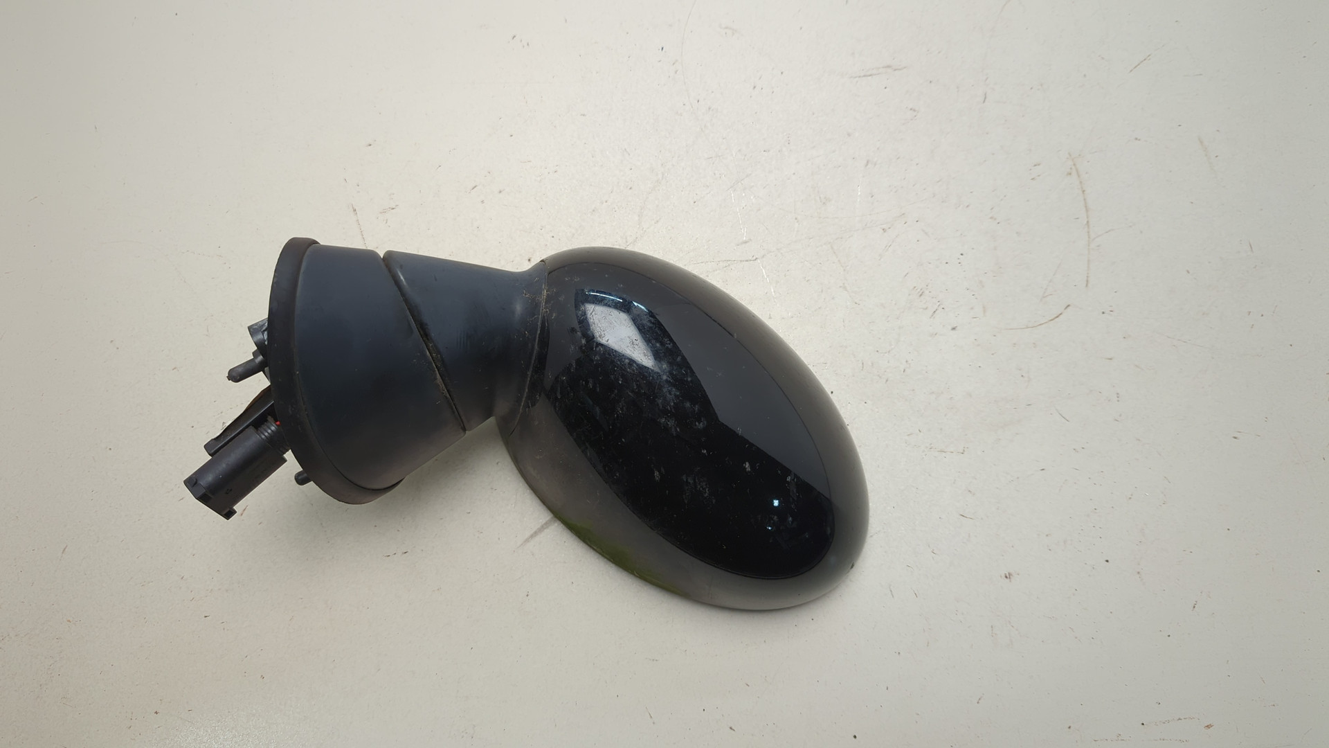 Зеркало левое электрическое