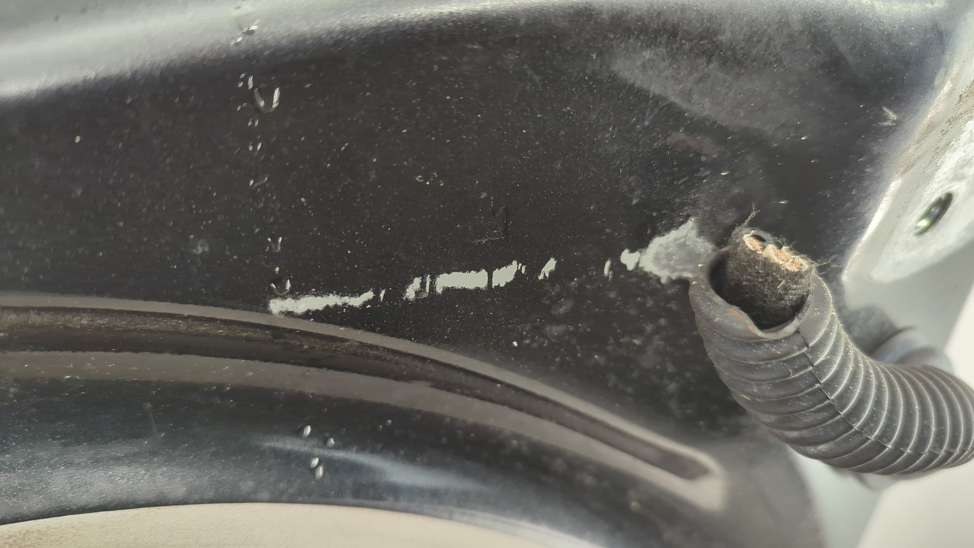 Дверь багажника