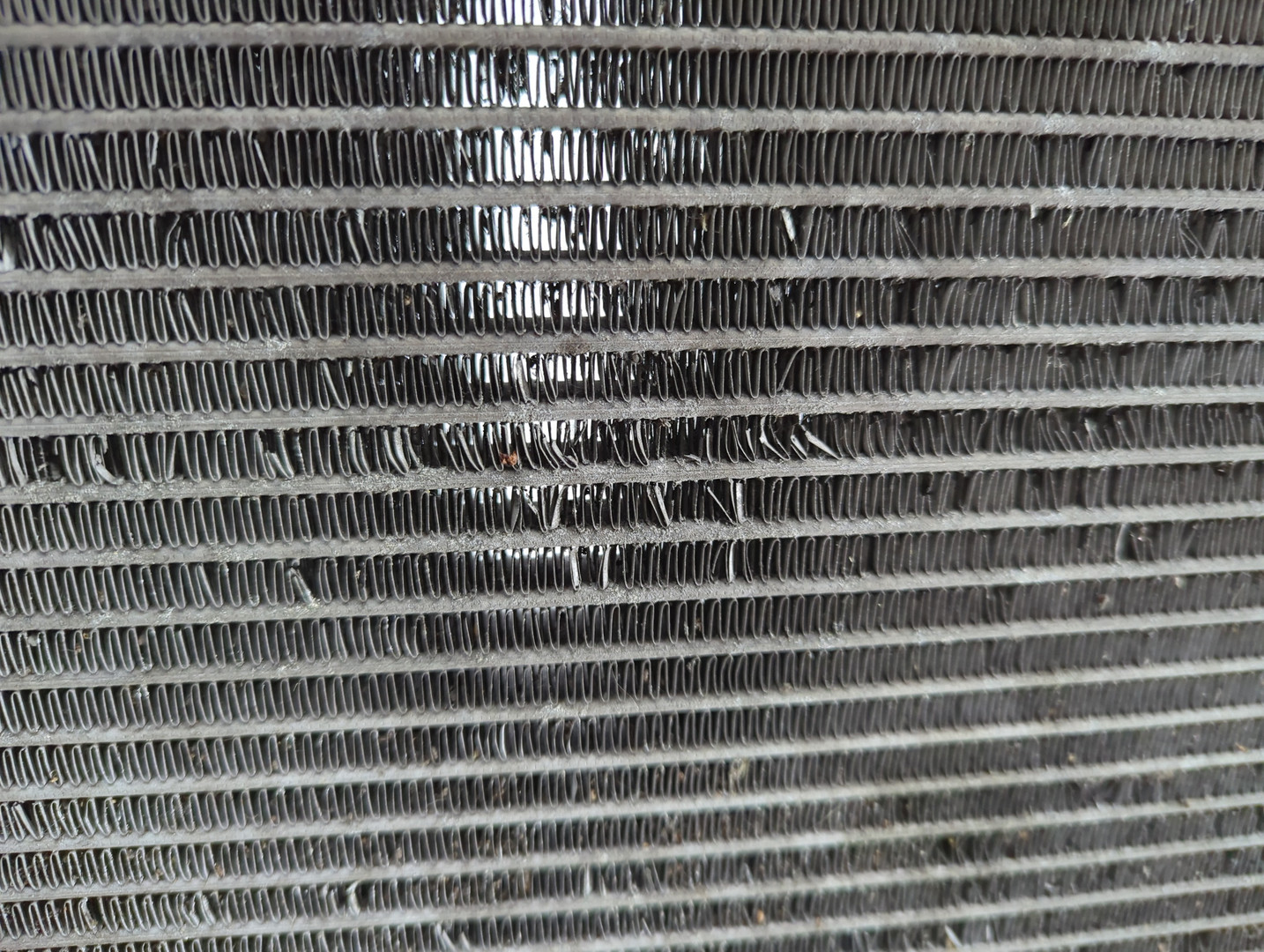 Радиатор охлаждения двигателя основной