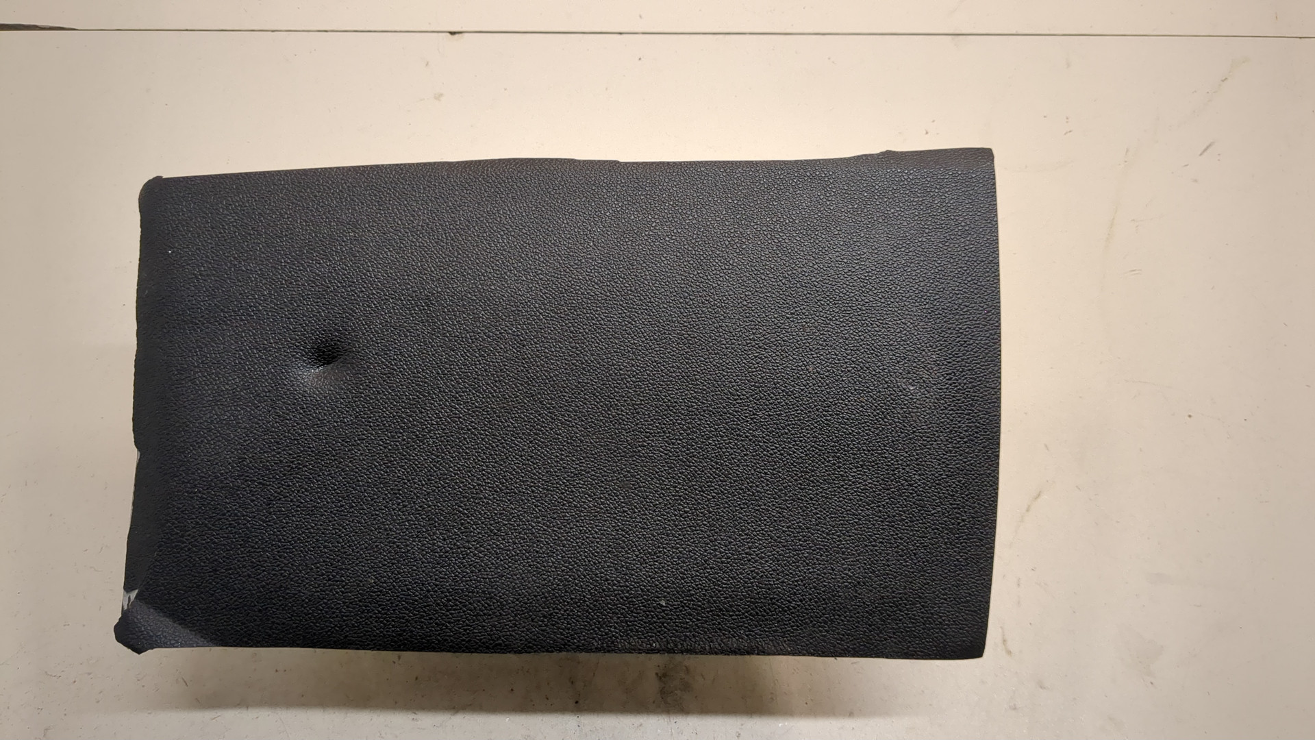 Подушка безопасности пассажирская (в торпедо)