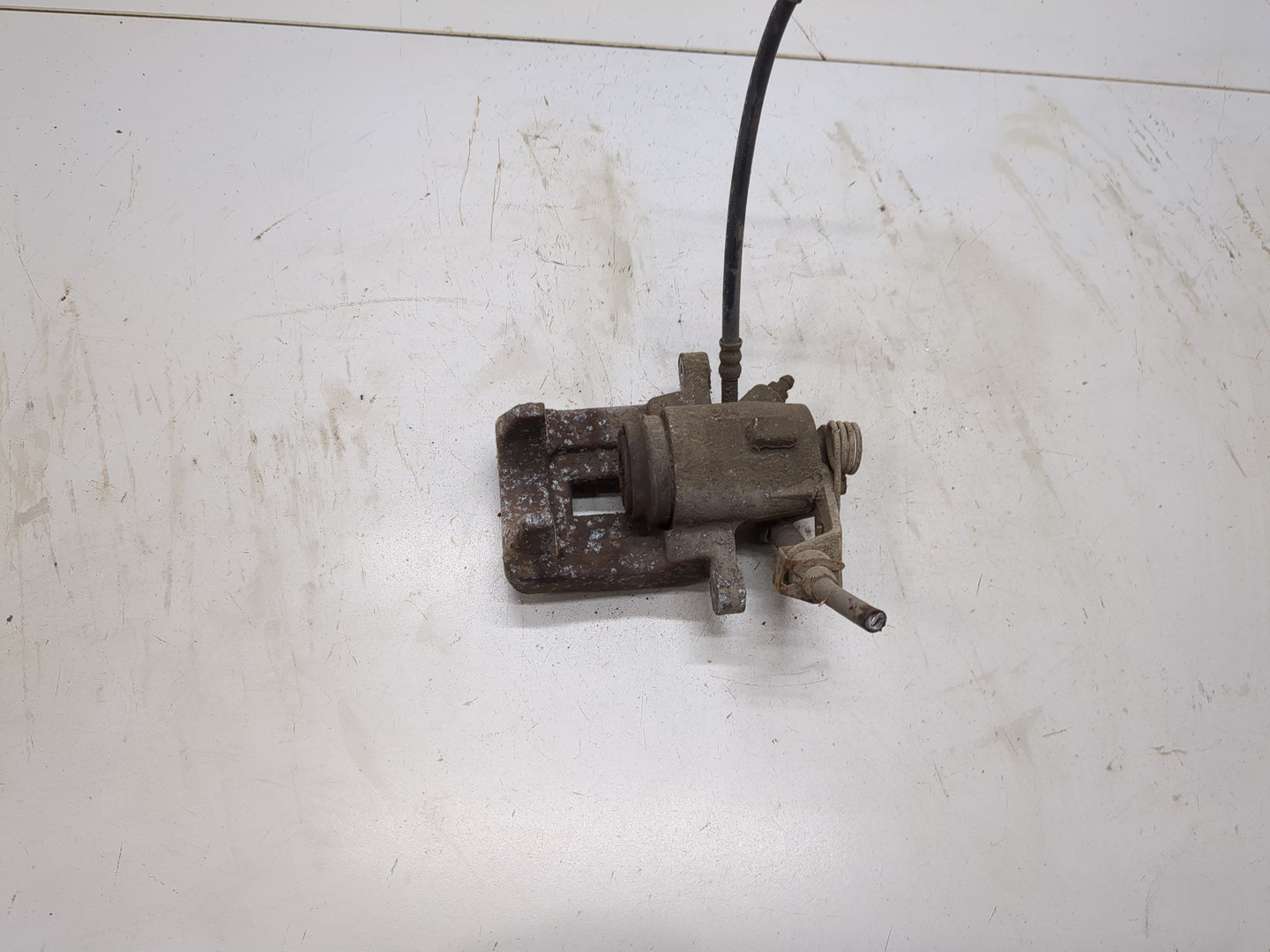 Суппорт задний правый