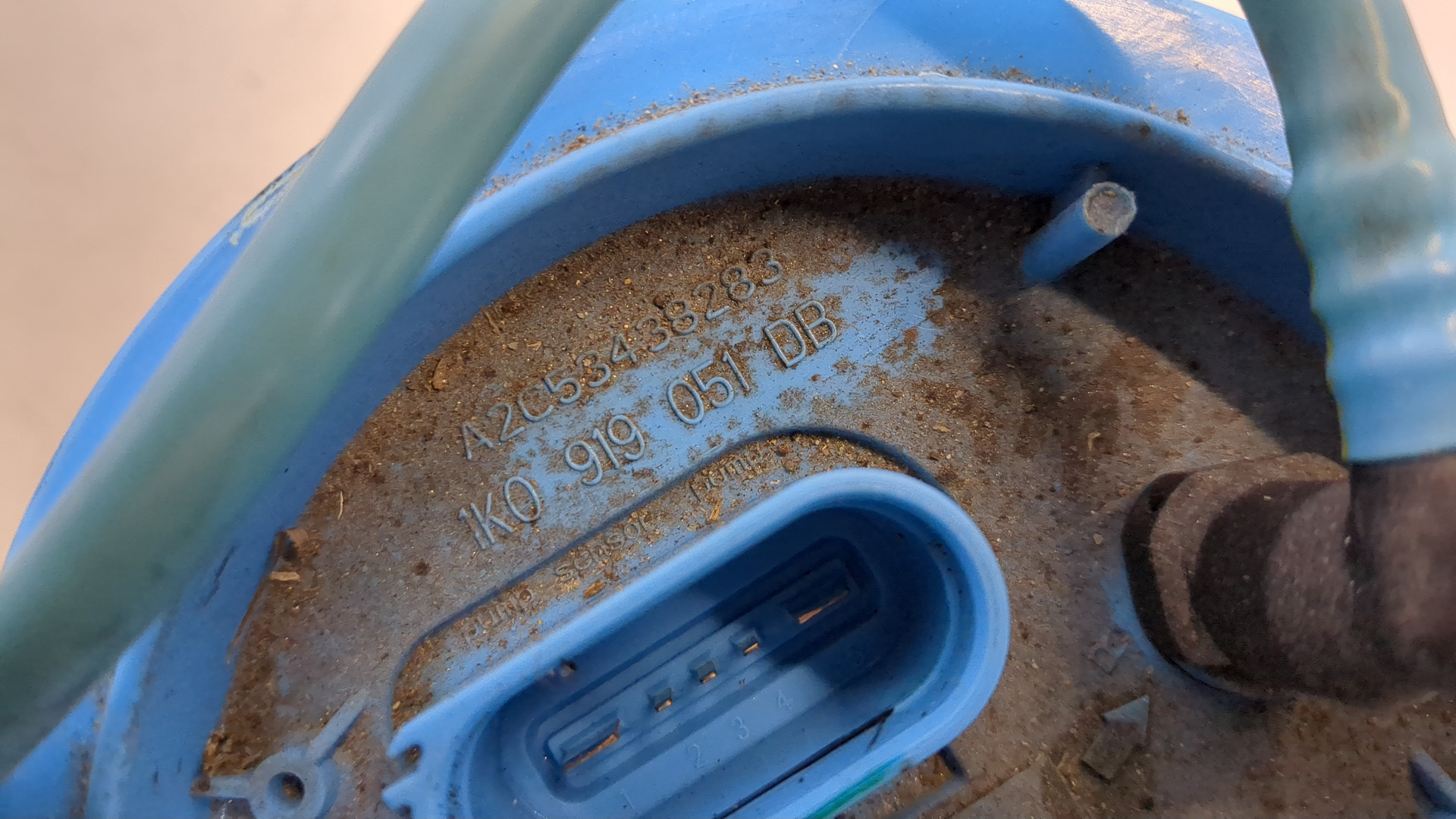 Насос топливный электрический