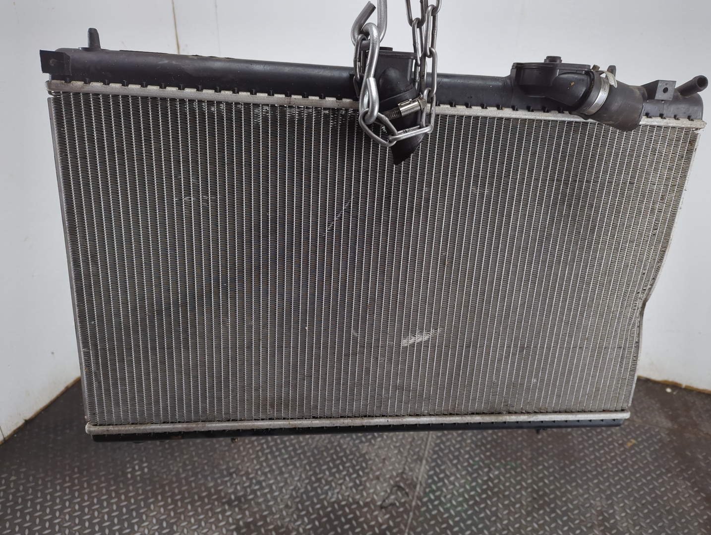 Радиатор охлаждения двигателя основной