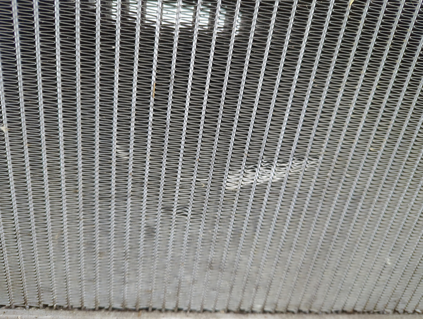 Радиатор охлаждения двигателя основной