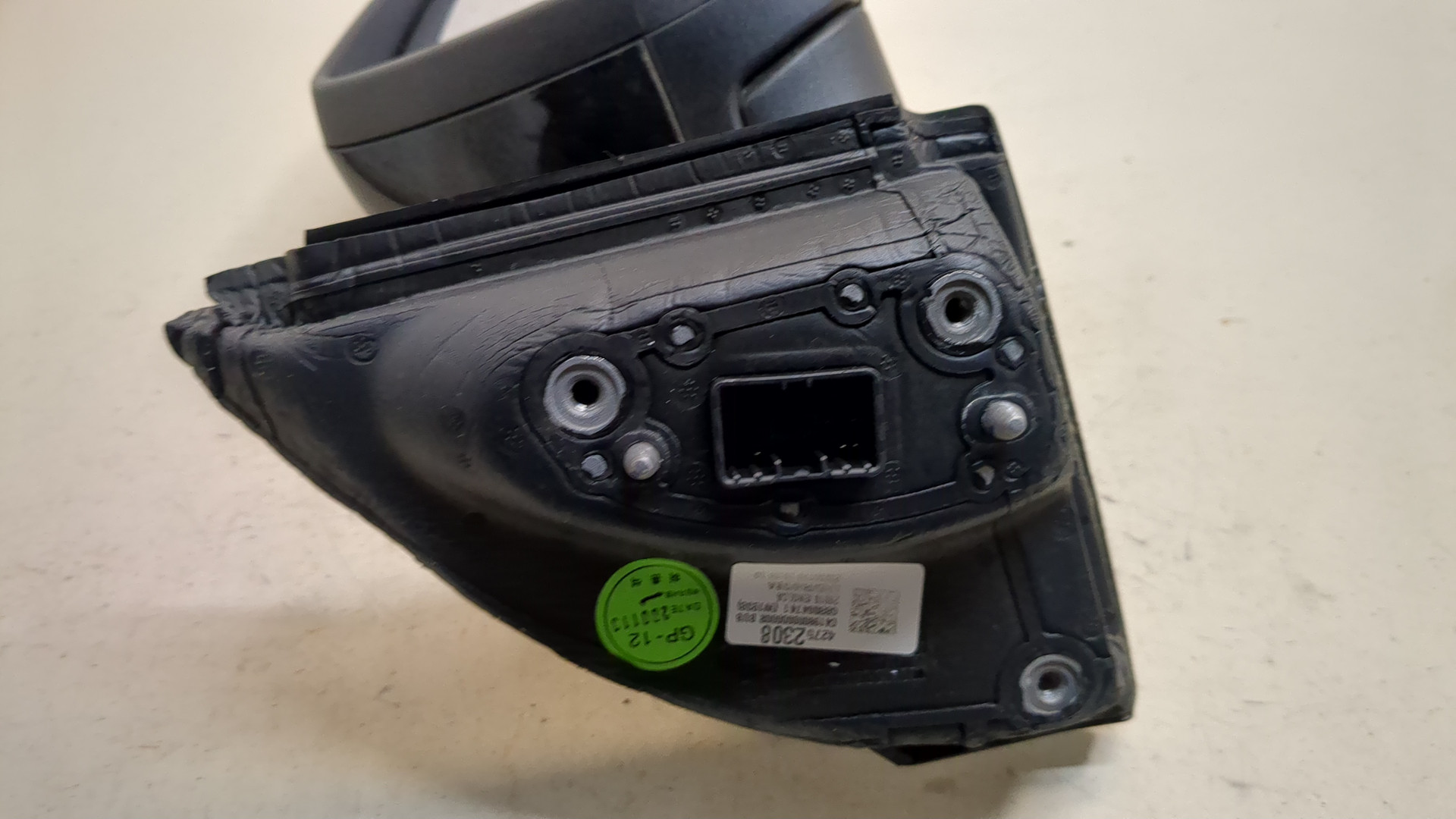 Зеркало правое электрическое