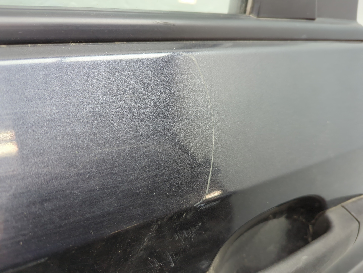 Дверь задняя левая