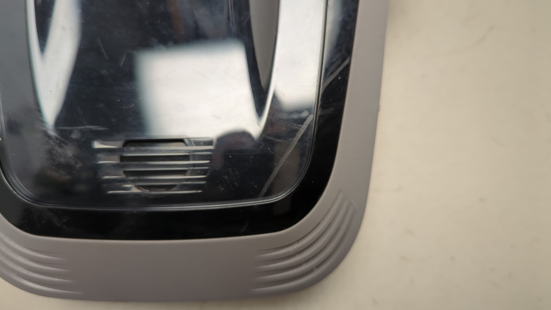 Плафон салонный