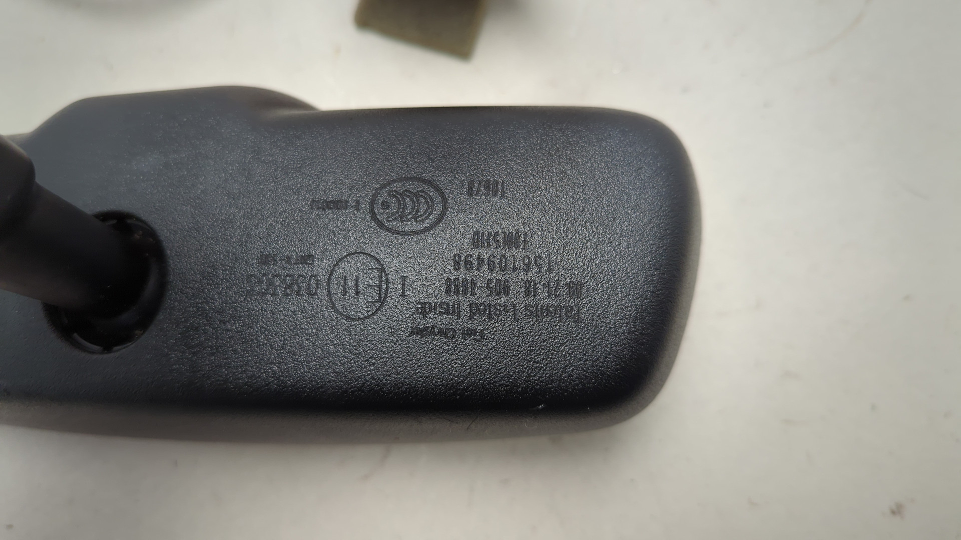 Зеркало заднего вида