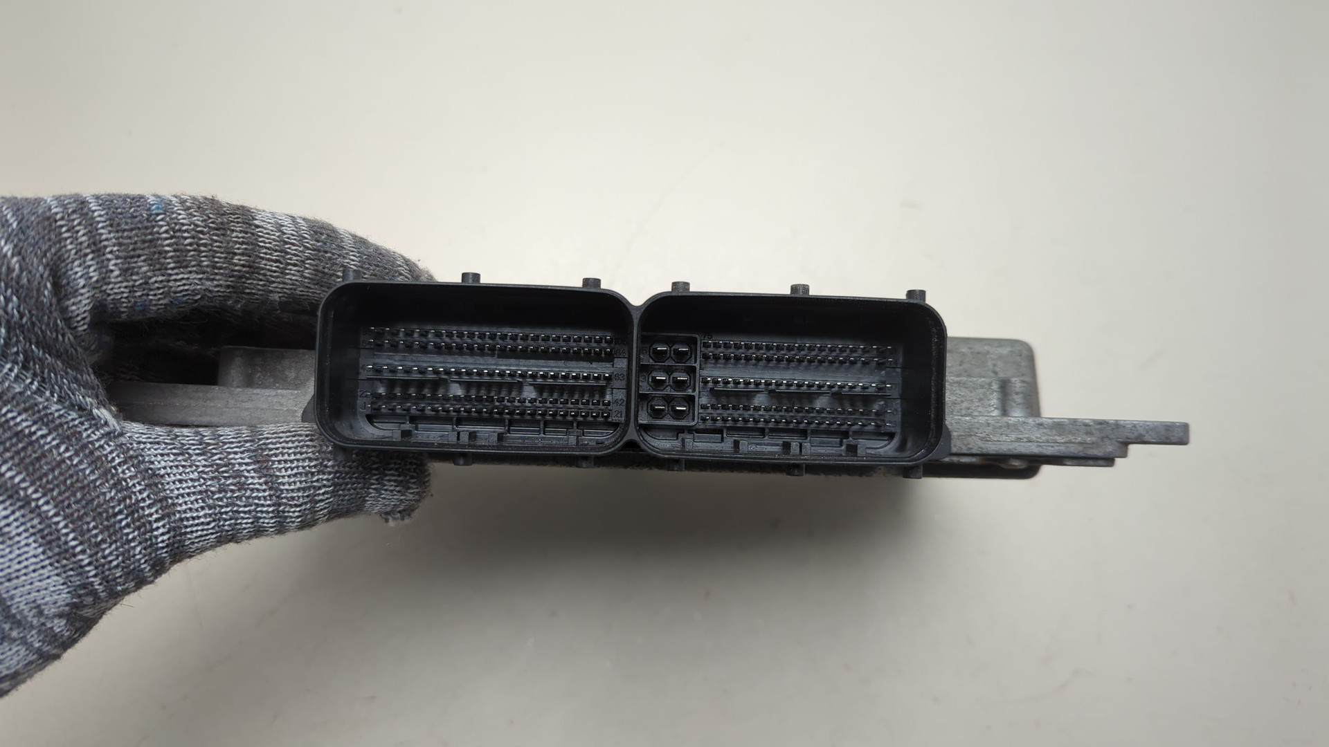 Блок управления двигателем