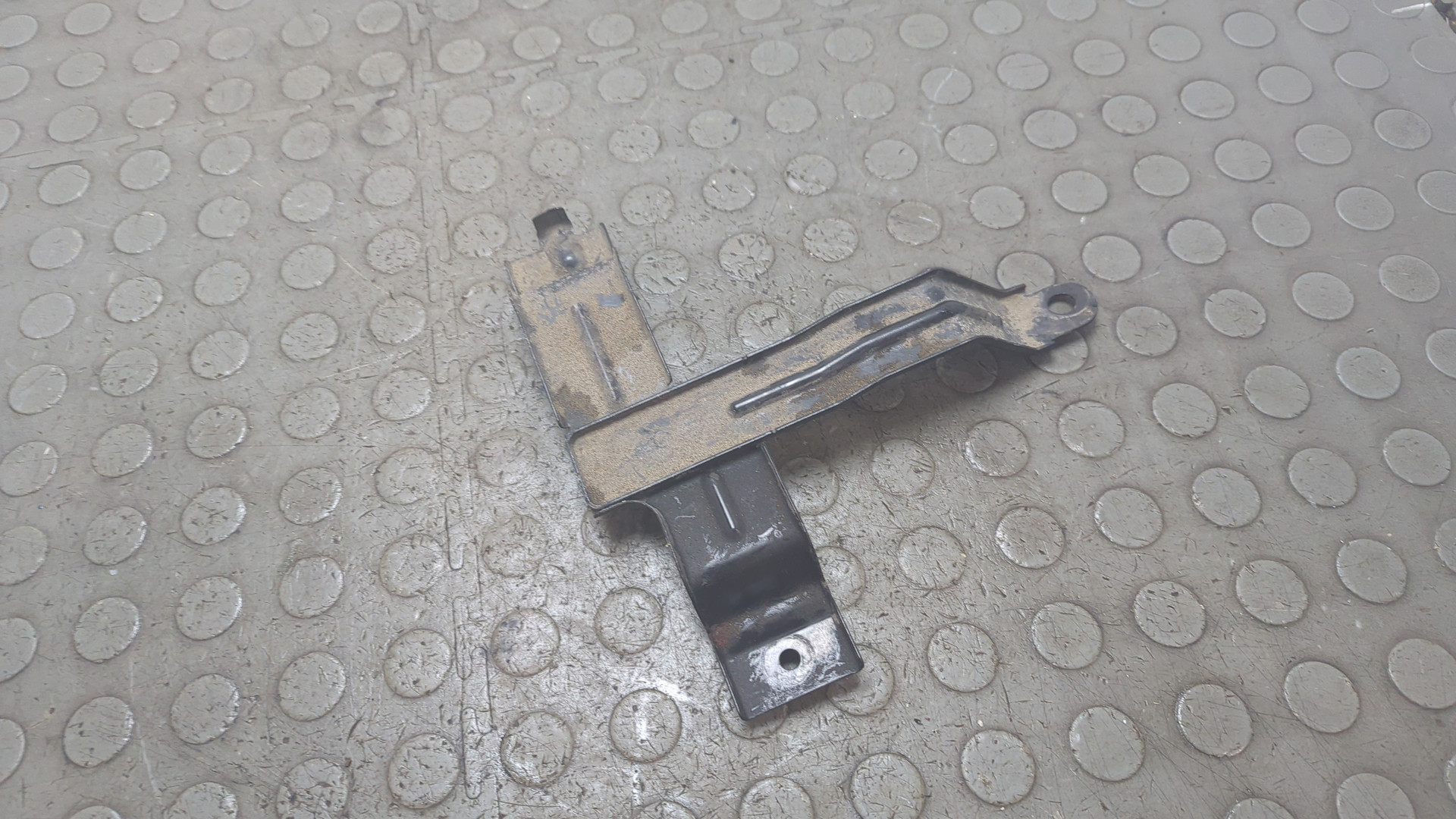 Кронштейн (сопут. товар)