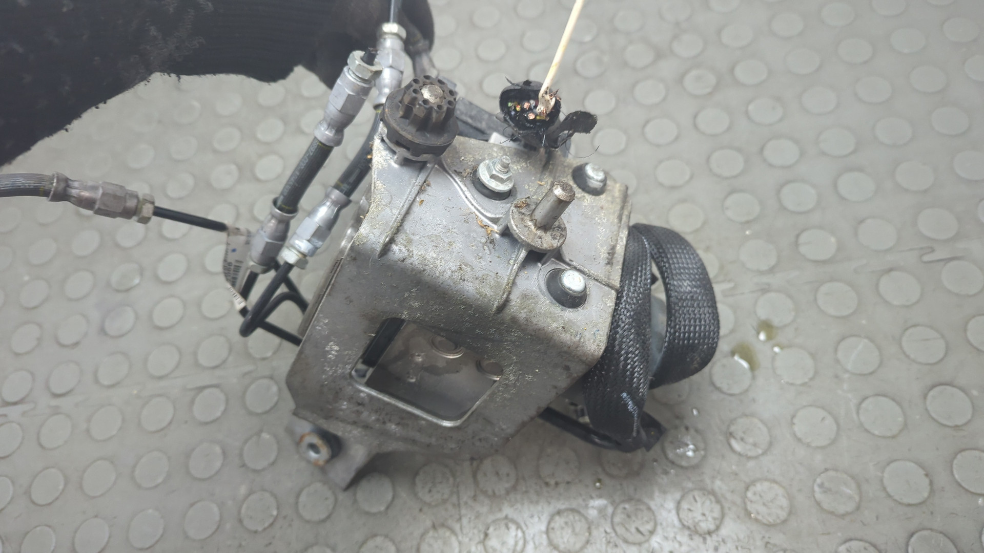 Блок ABS (насос)