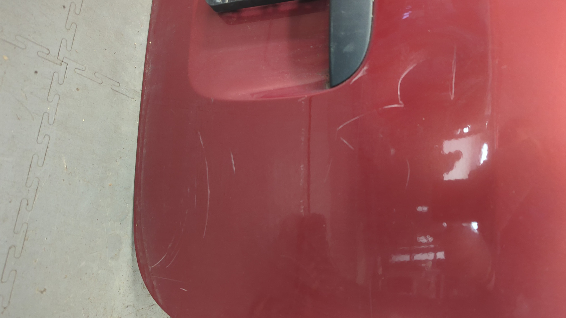 Дверь багажника