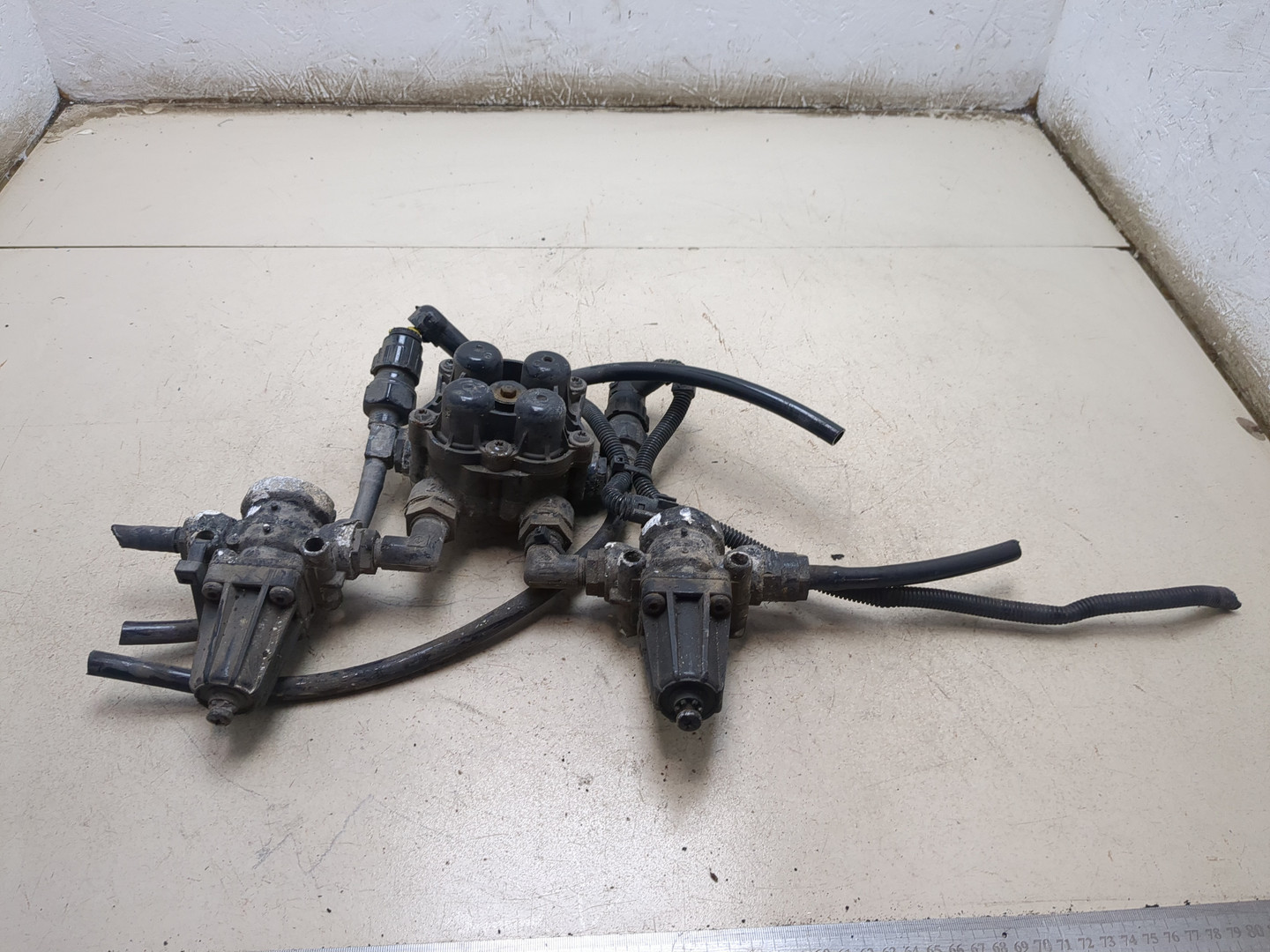 Кран защитный 4-х контурный