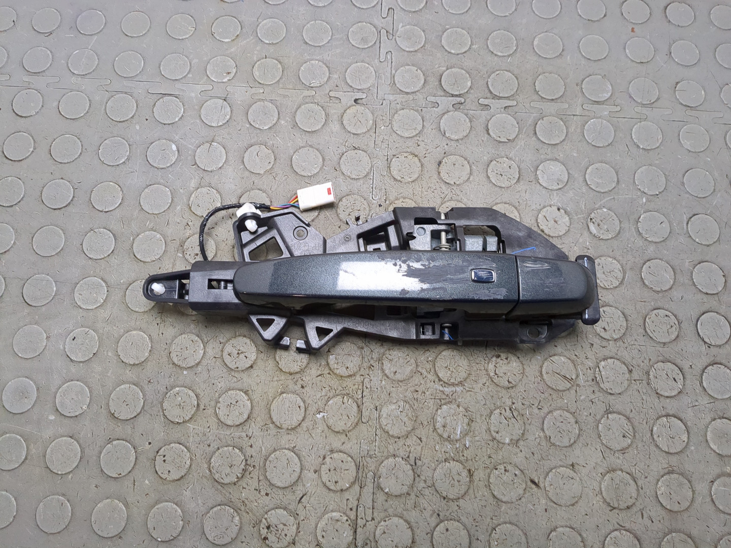 Ручка двери наружная