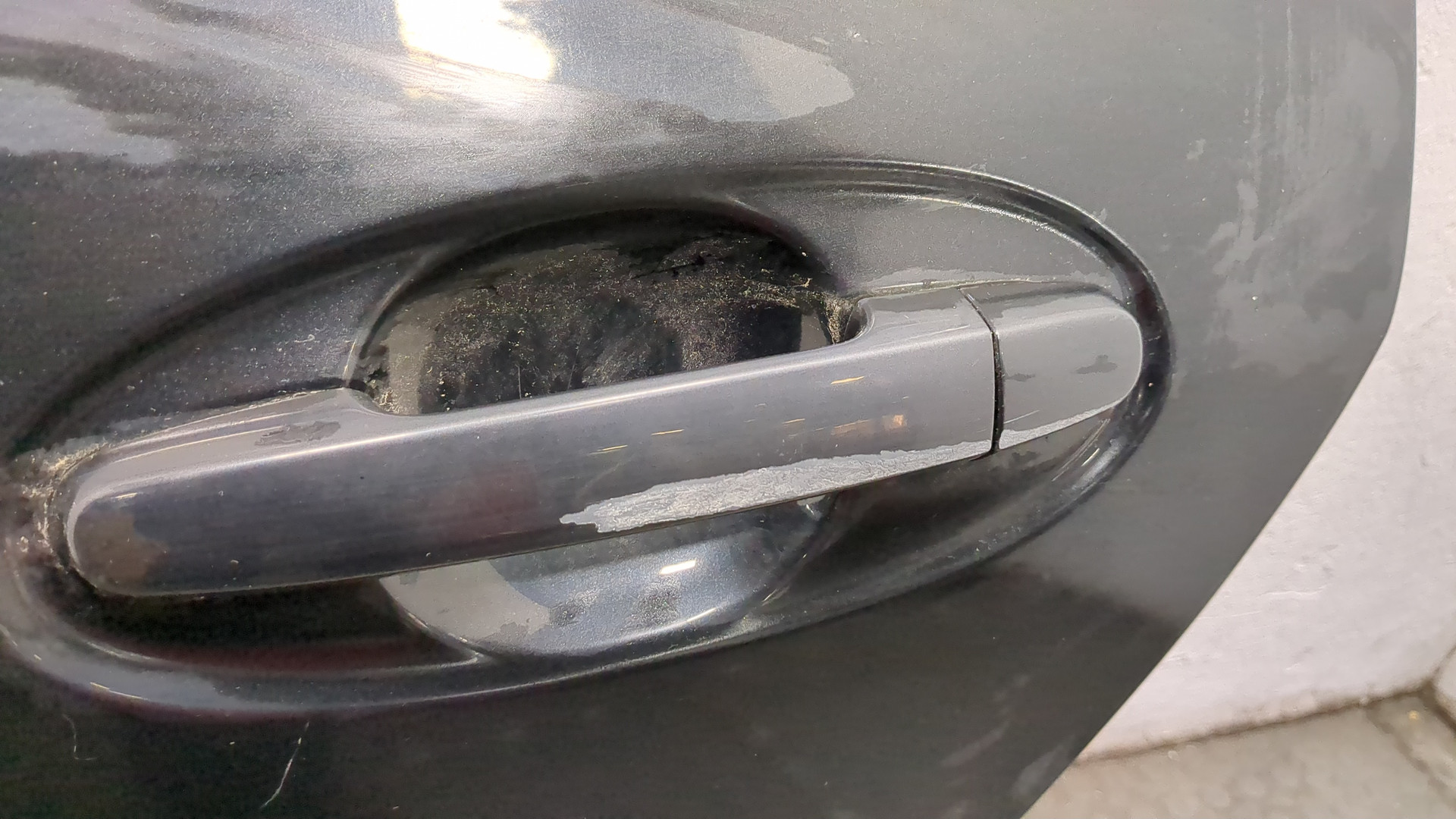 Дверь задняя левая