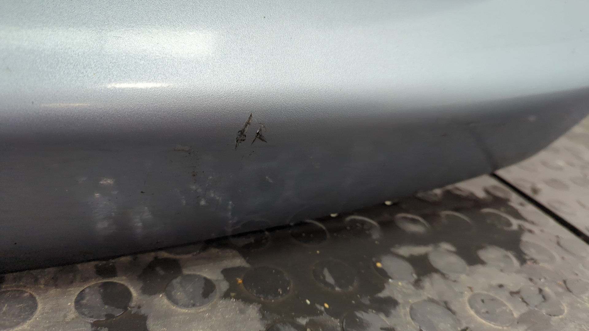 Дверь багажника