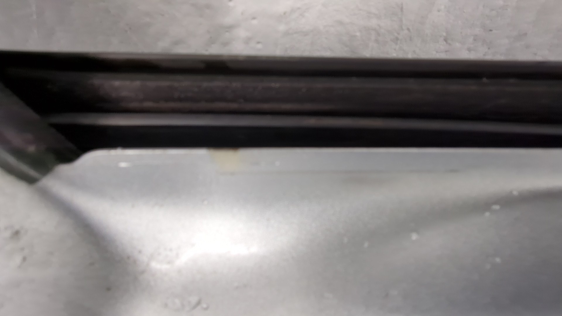 Дверь передняя левая