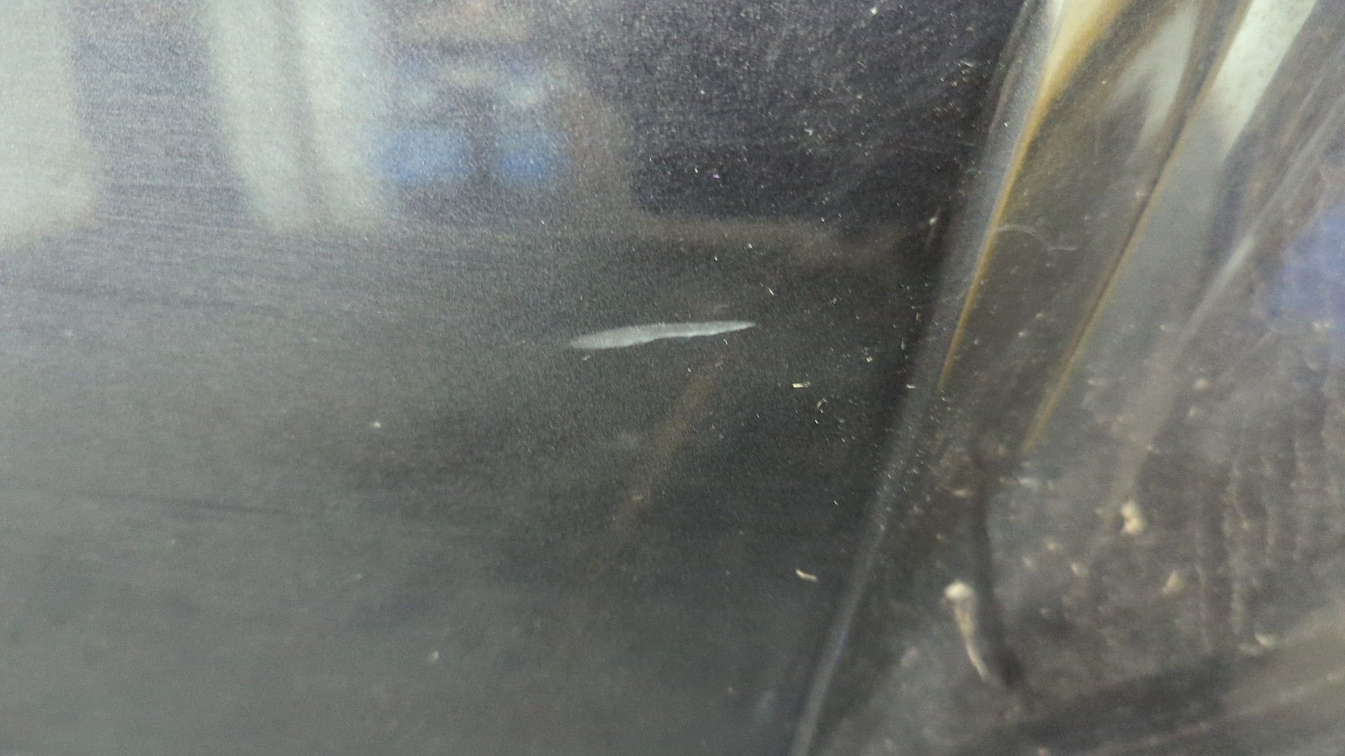 Дверь багажника