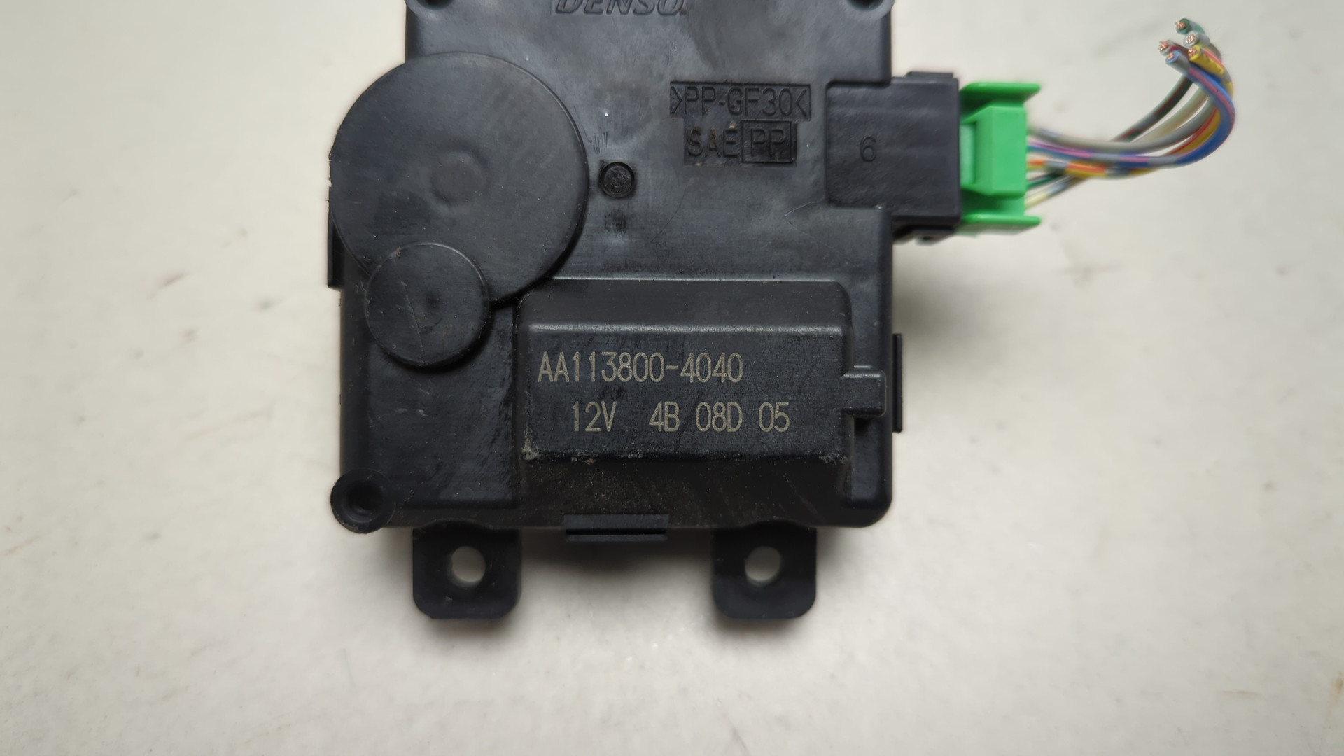 Моторчик заслонки печки