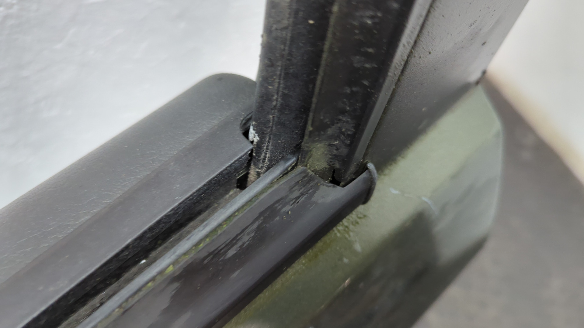 Дверь передняя левая