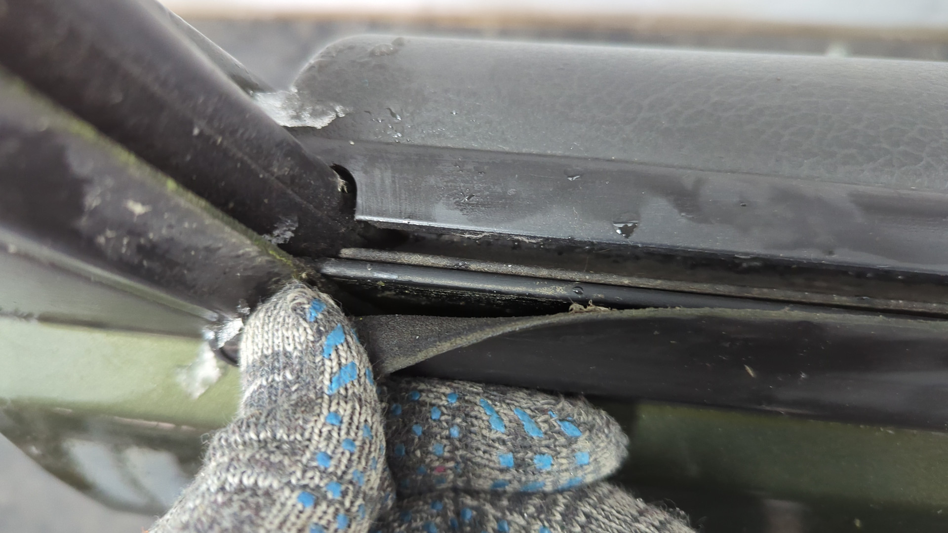 Дверь передняя правая