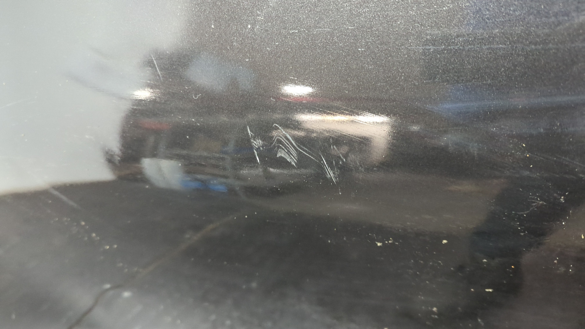 Дверь передняя левая