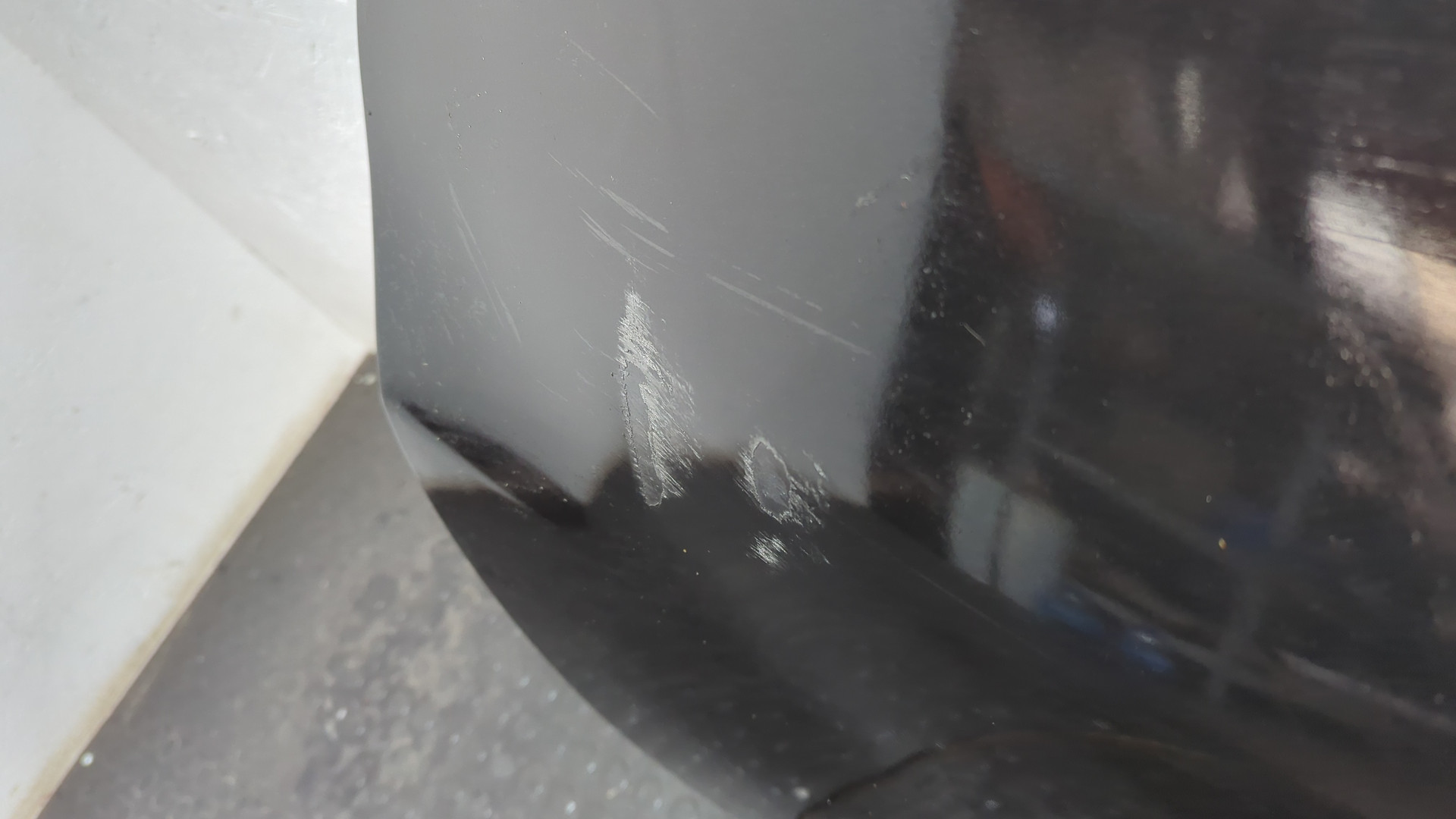 Дверь передняя левая