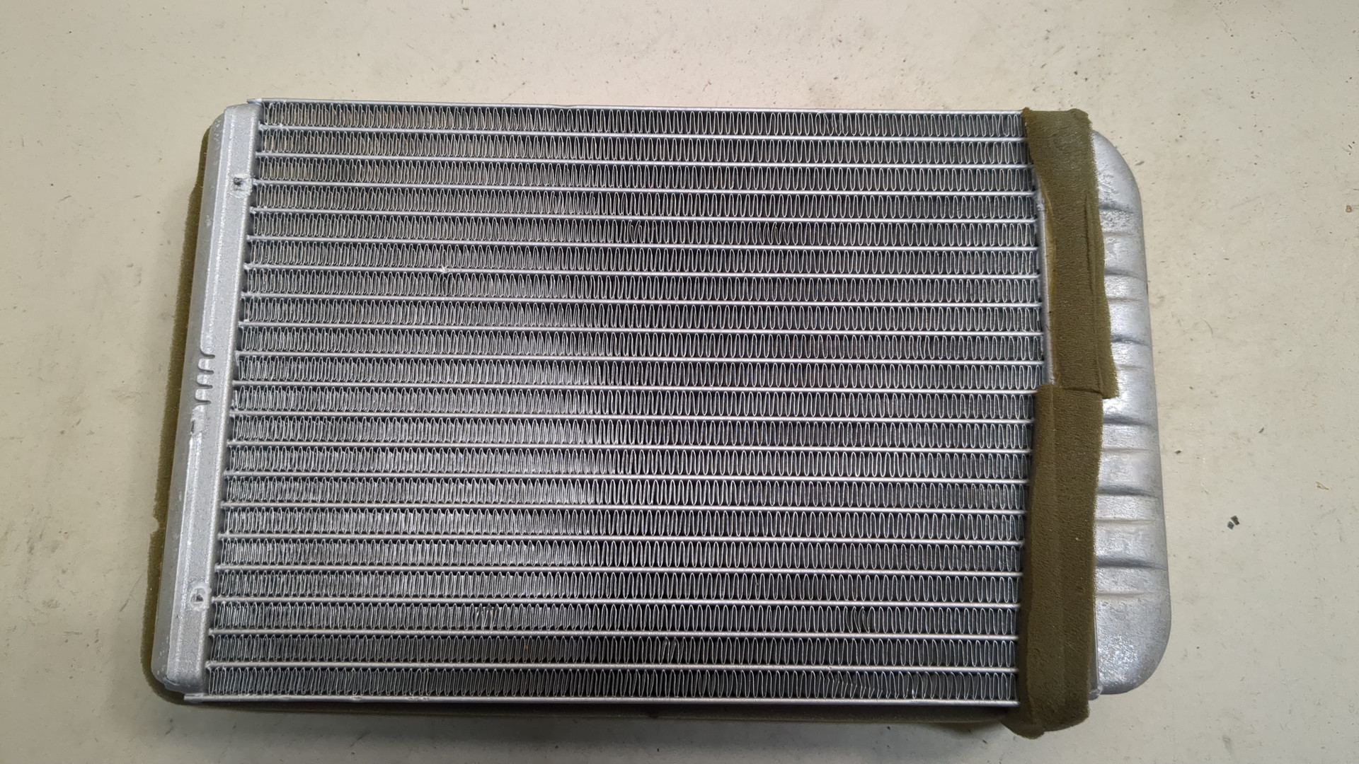 Радиатор отопителя