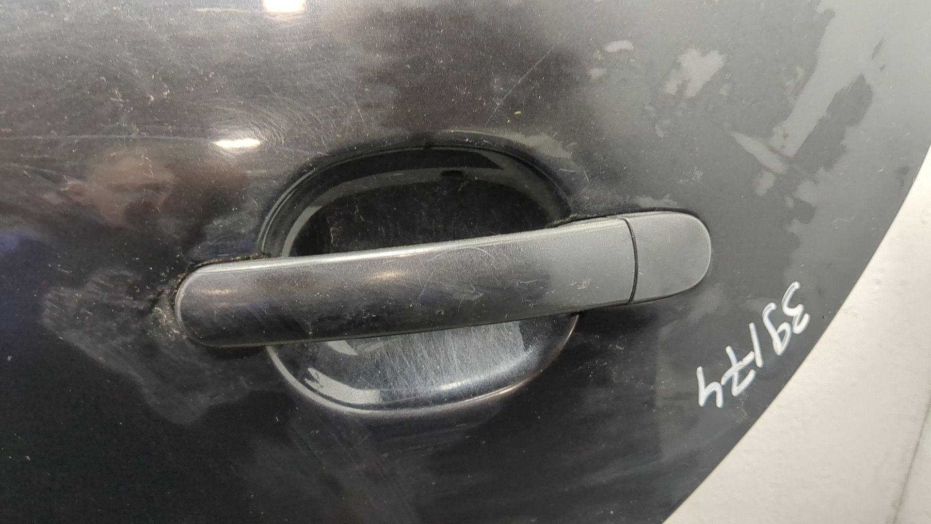 Дверь задняя левая