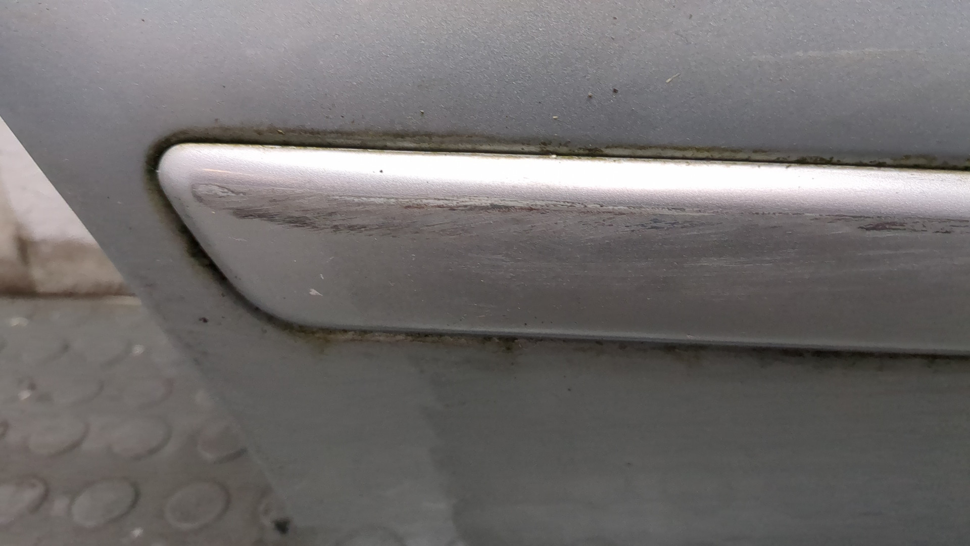 Дверь задняя правая