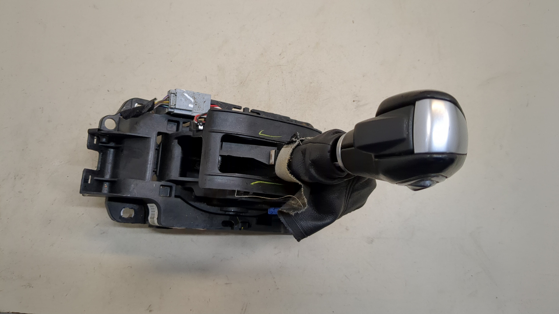 Кулиса МКПП / АКПП