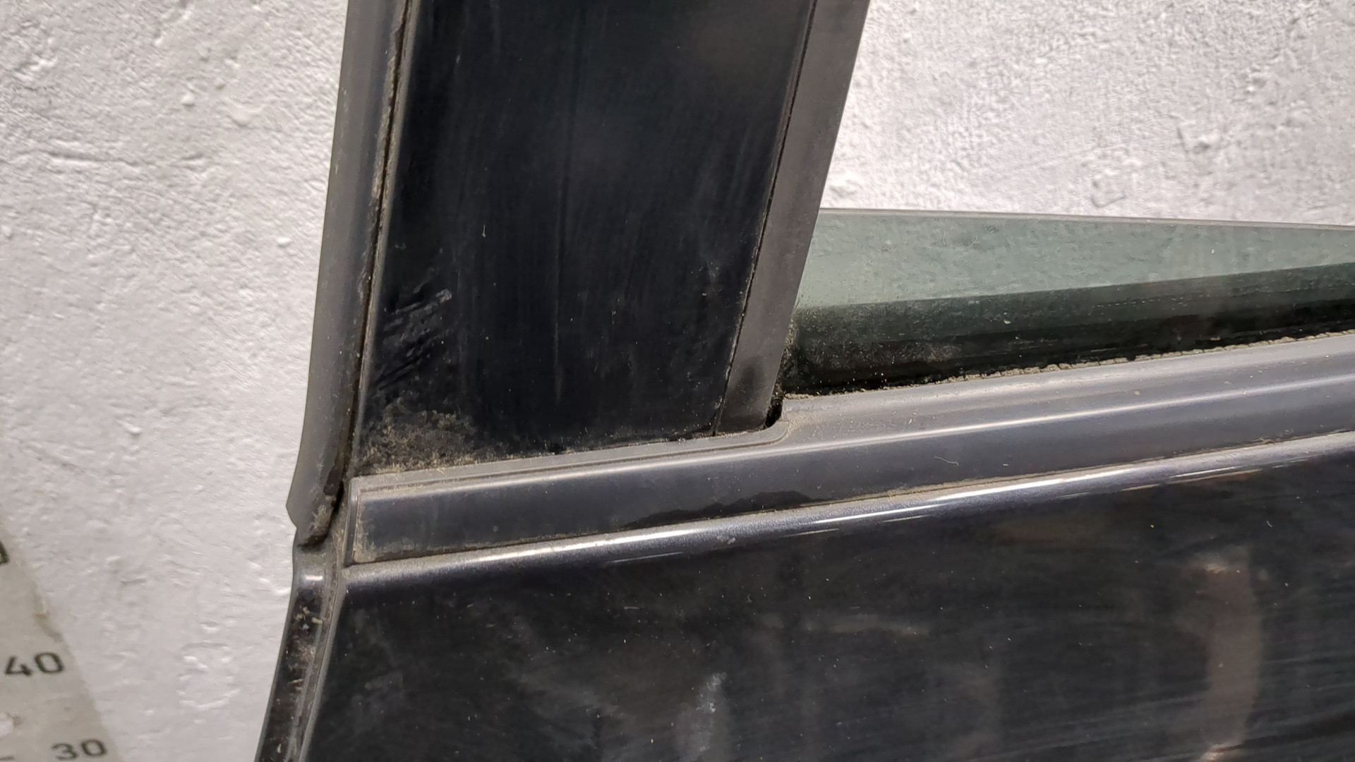 Дверь задняя левая