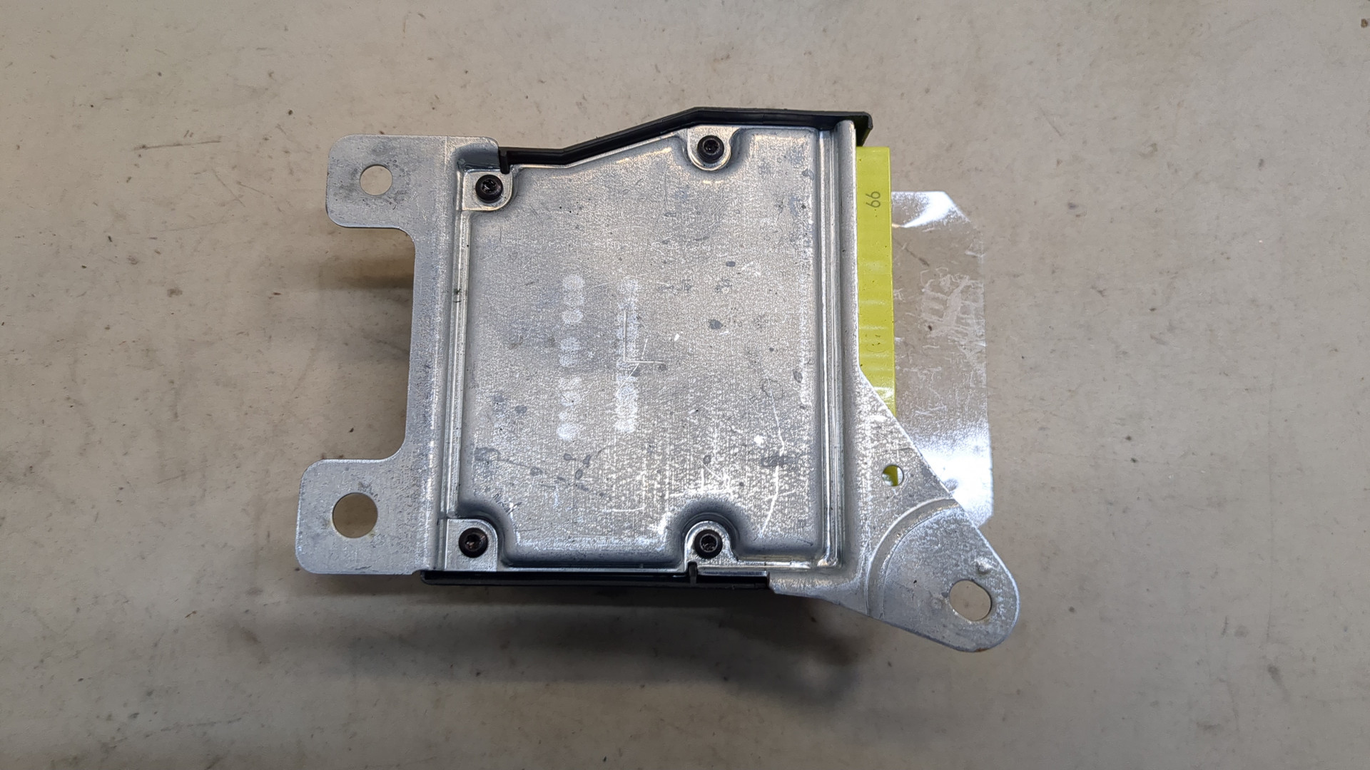 Блок управления подушек безопасности (AIR BAG)