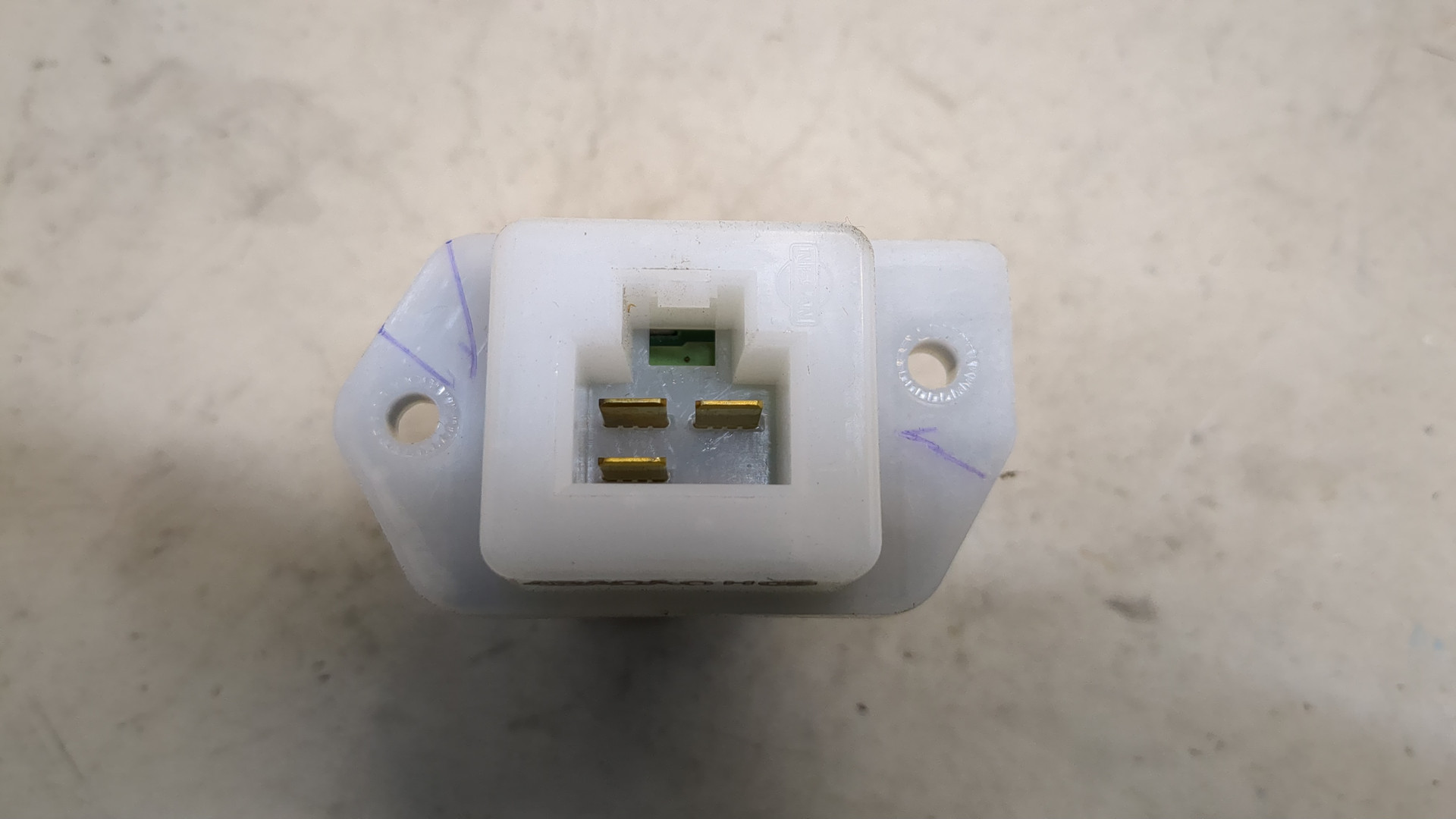 Резистор отопителя